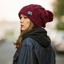 Load image into Gallery viewer, Chunk Twist Knit Beanie with Pom
